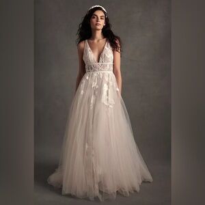 Willowby by Watters Hearst A-Line TulleWedding Gown | New with tags | Size 20W